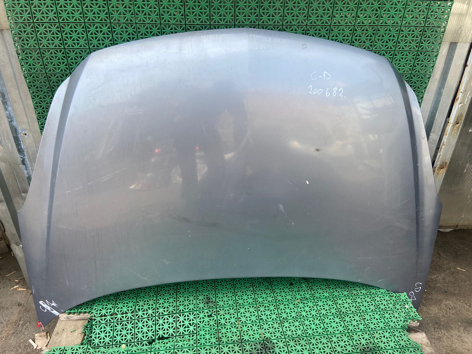 Капот OPEL CORSA D 2006- серый б/у