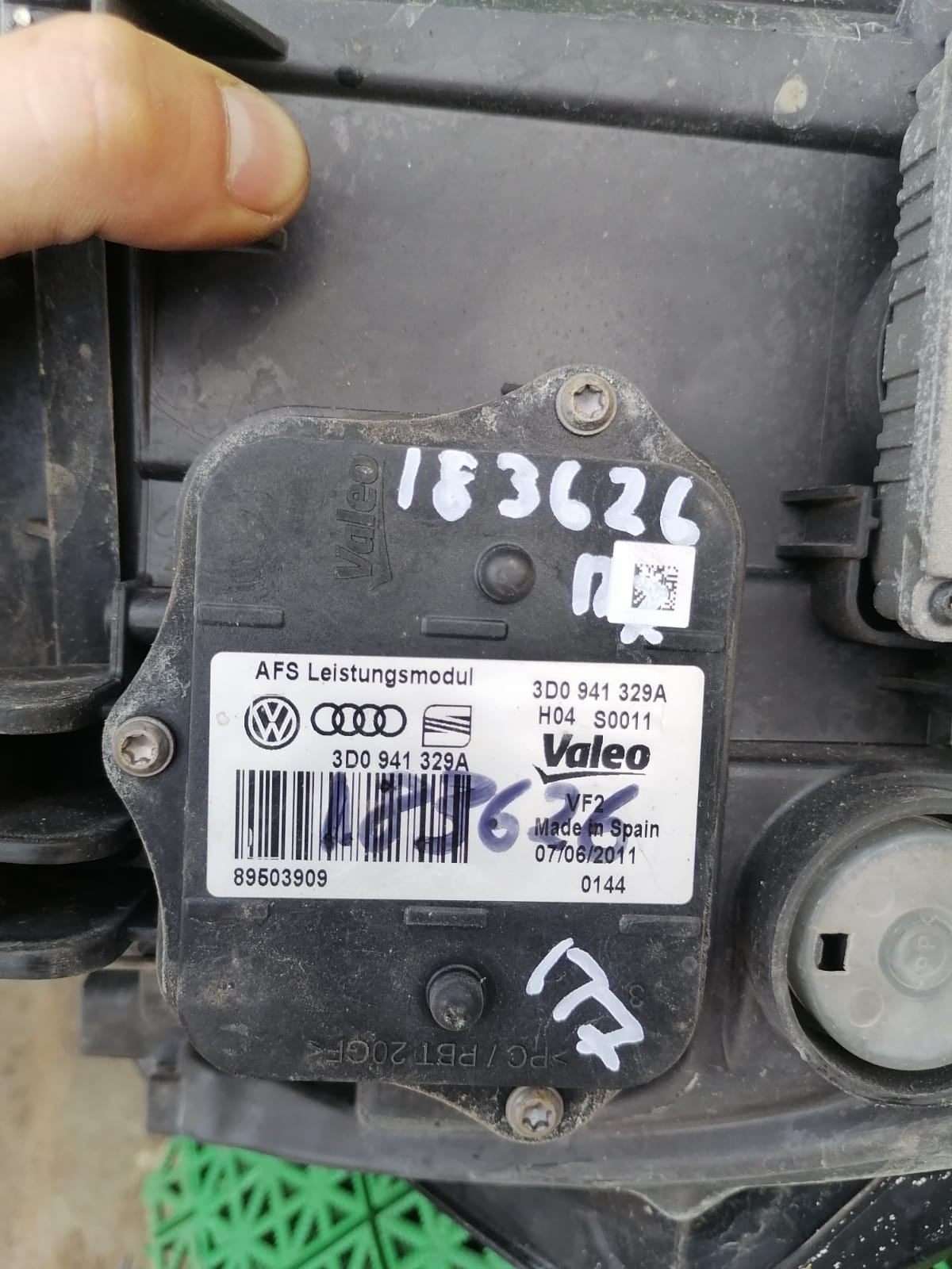 Блок розжига ксенона управления адаптивного освещения AUDI A3 SKODA OCTAVIA 1Z, VOLKSWAGEN 2009- б/у