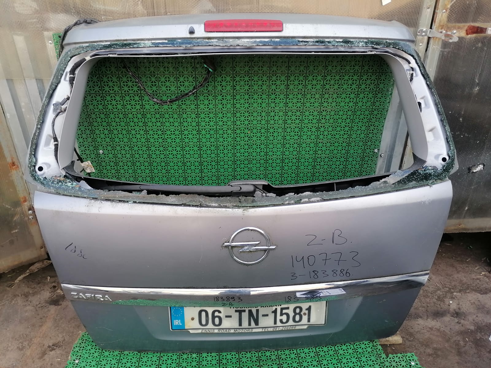 Трапеция моторчик дворников стеклоочистителя OPEL ZAFIRA B 2005- задний б/у