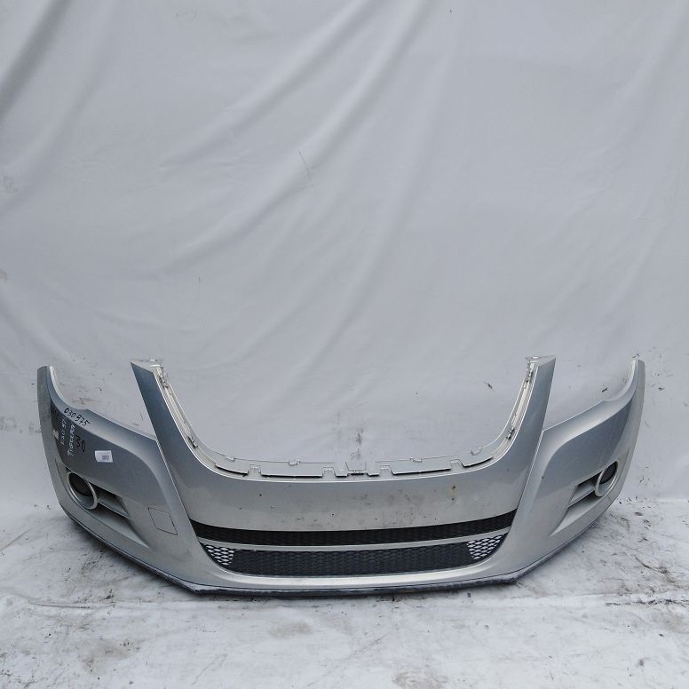Бампер VOLKSWAGEN TIGUAN 2008- передний серебро Б/У