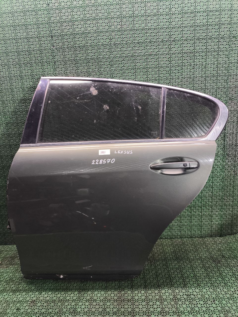 Дверь TOYOTA GS 300/400/430 2005- задняя правая зелёная б/у