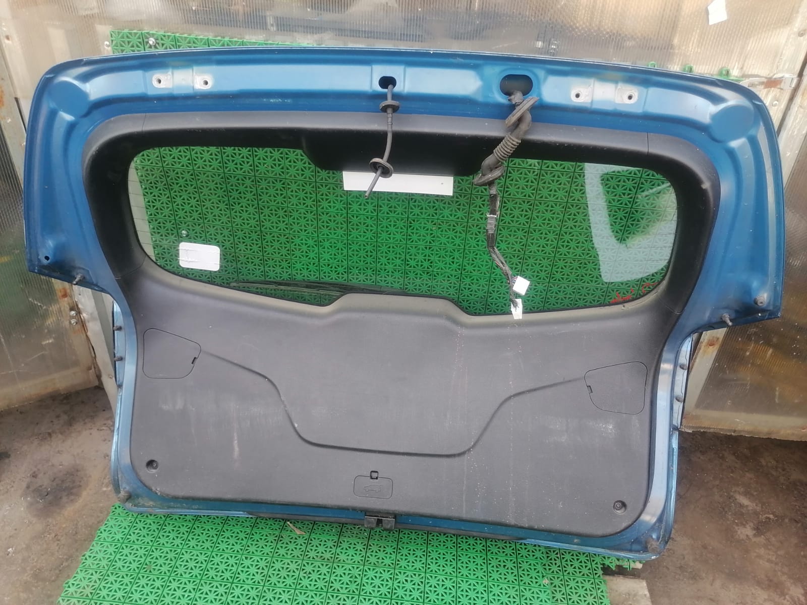Замок крышки багажника KIA SPORTAGE 3 2010- б/у