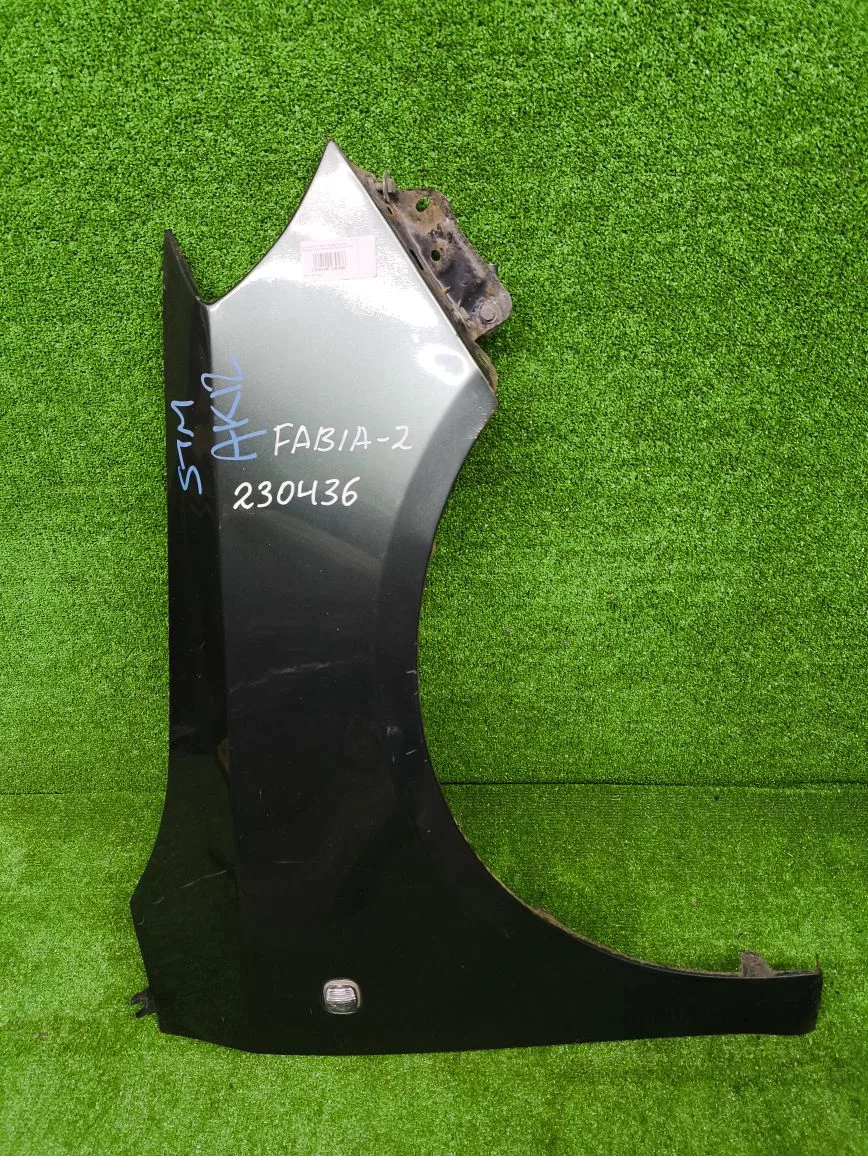Крыло SKODA FABIA 2, ROOMSTER 2007- переднее правое зелёное б/у