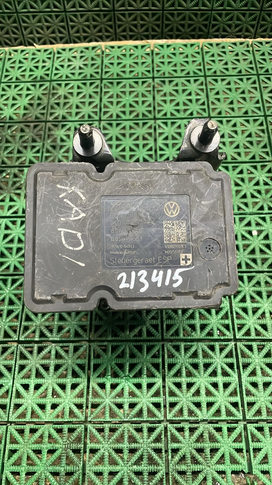 Блок ABS AUDI A3, SKODA OCTAVIA 1Z, VOLKSWAGEN GOLF 6 1K0907379BL 2004- Б/У