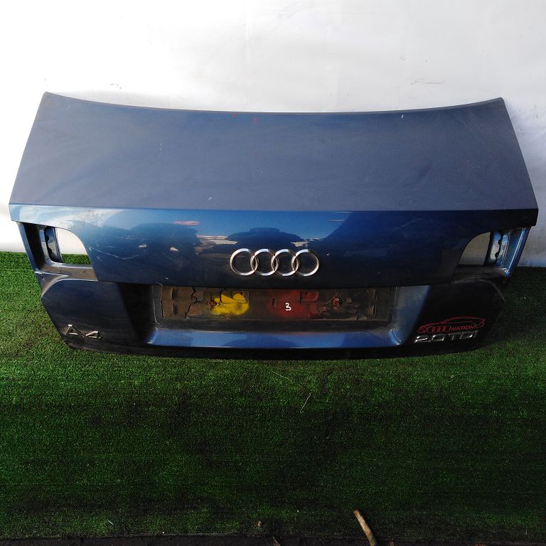 Крышка багажника AUDI A4 8E 2005- седан синяя Б/У