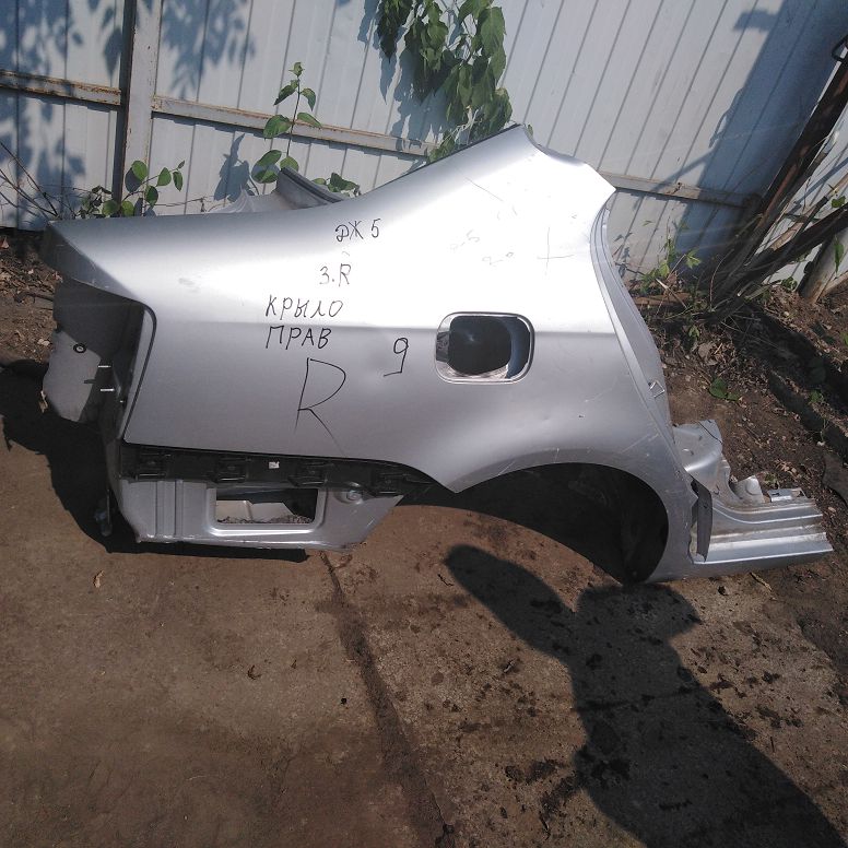 Крыло VOLKSWAGEN JETTA 5 2005- заднее правое серое Б/У