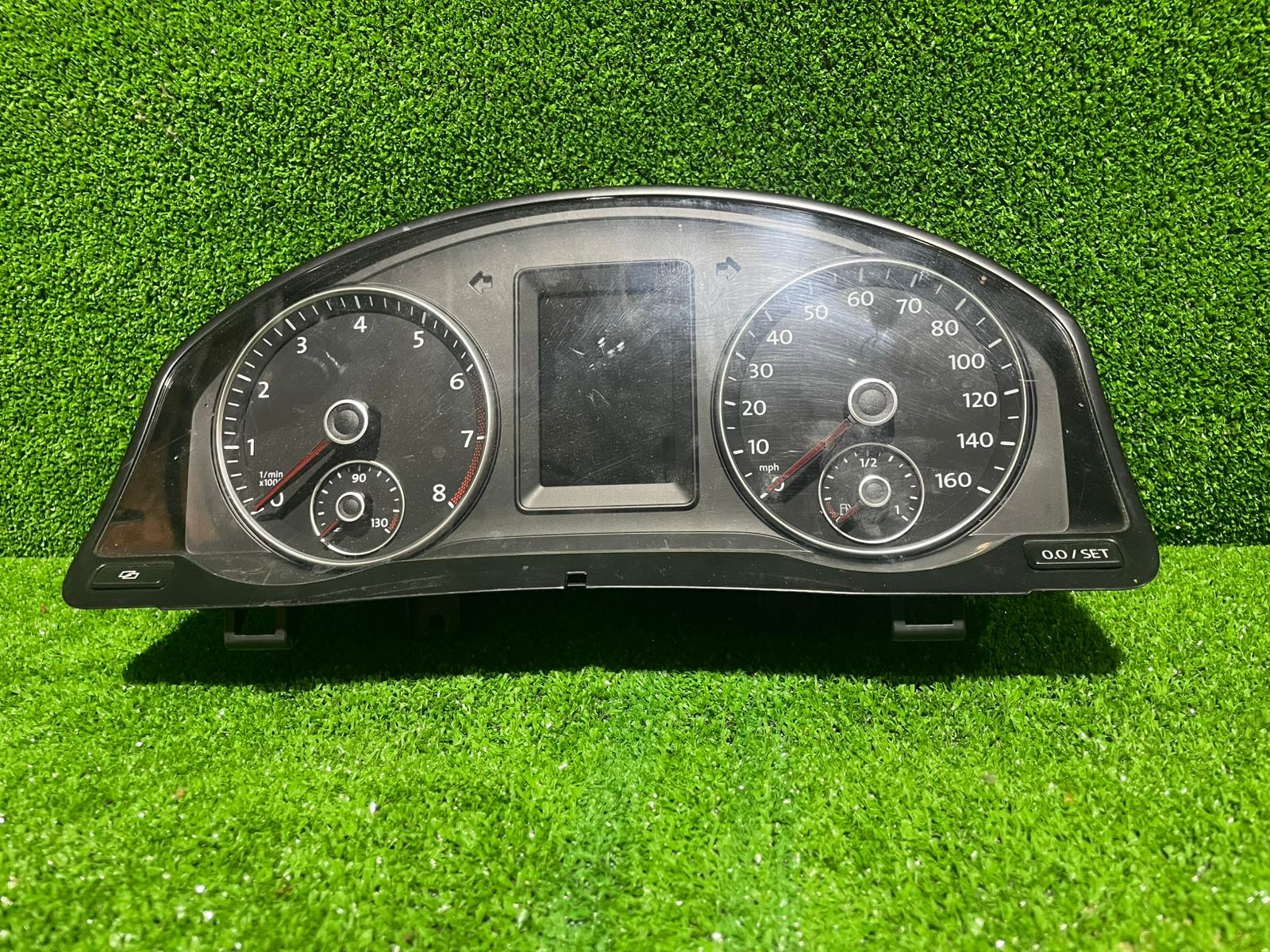 Панель приборов, комбинация приборов VOLKSWAGEN GOLF 5+ 2005- б/у