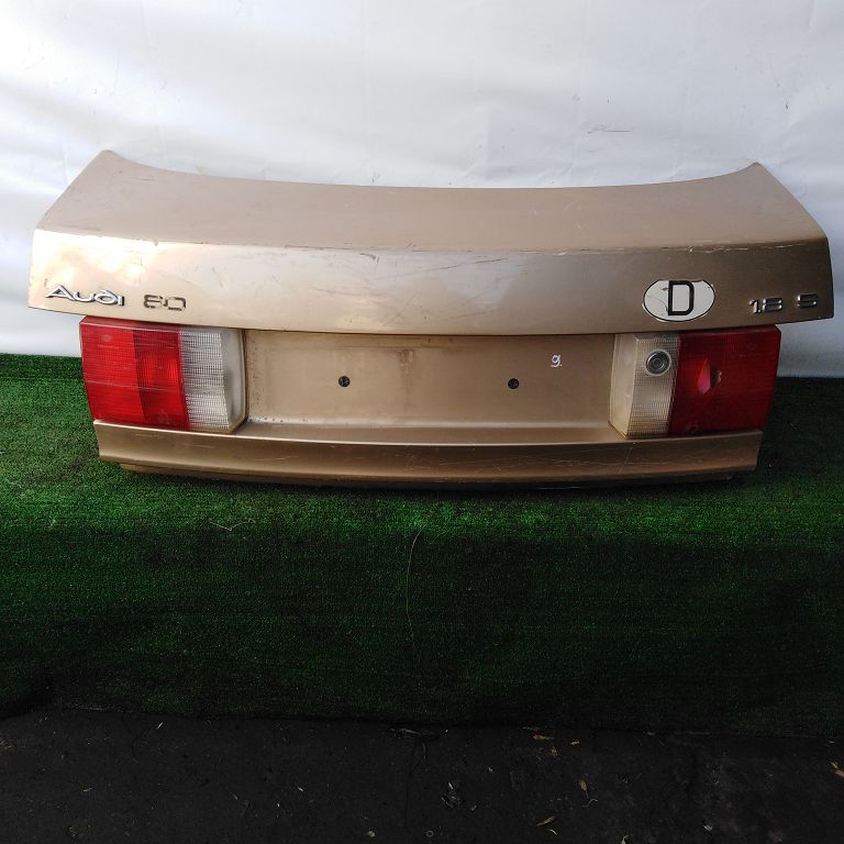 Крышка багажника AUDI A80 B3 1988- золотая Б/У