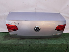Крышка багажника VOLKSWAGEN PASSAT B8 2014- седан серебро б/у