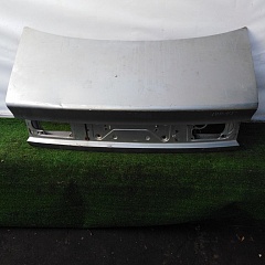 Крышка багажника AUDI A100/45, A6/45 1991- седан серебро Б/У